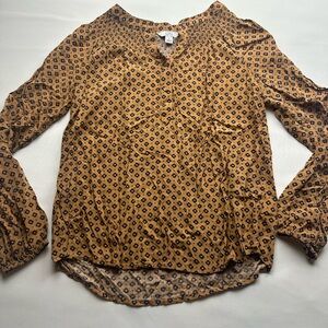 Geometric Print Blouse, tan/brown by Croft & Barrow. Size S